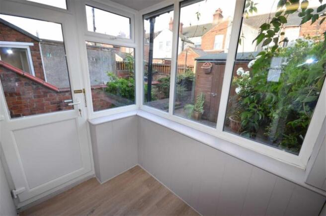 GARDEN ROOM