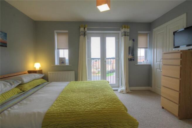 Master Bedroom Pic 4
