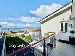 Flat 9, Dolphin Court, Overgang Road, Brixham TQ5 8AT