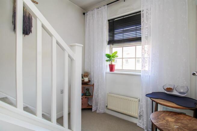 3 bed Town House for sale Image 10