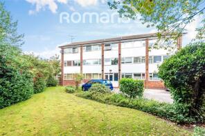 82, Chapel Lane, Farnborough GU14 9BJ