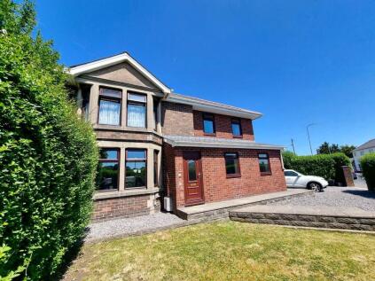 Winston Road, Barry, CF62