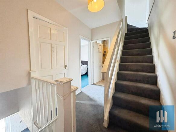 3 bed Terraced for sale Image 11