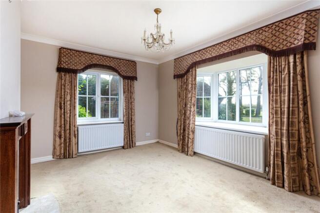 3 bed Detached for sale Image 6