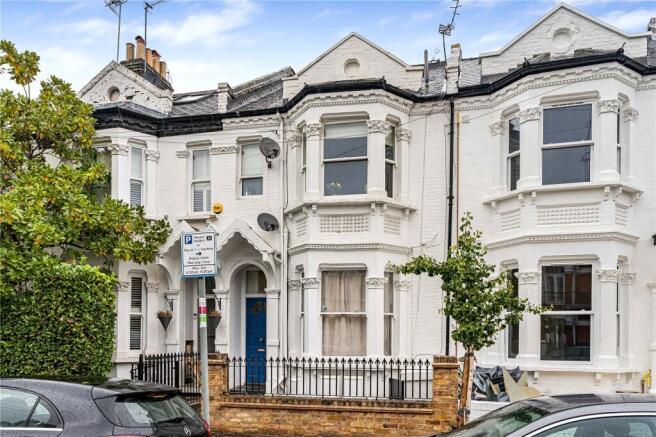 1-bed flat on Norroy Road, London, SW15, £450,000
