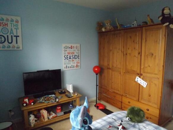 Photo 12