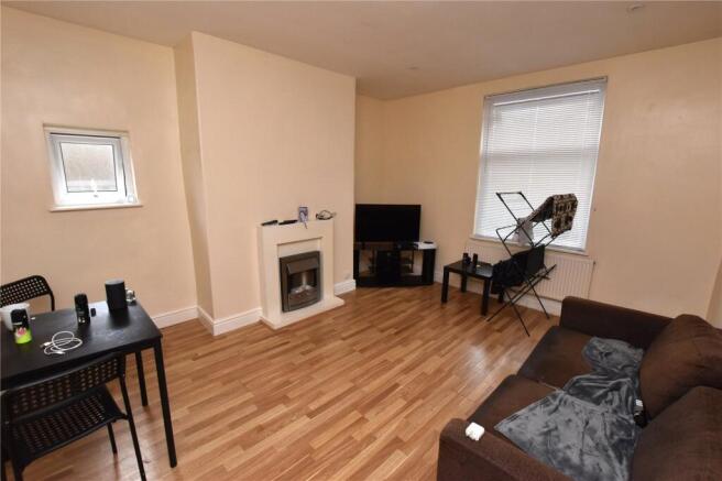 10 bed Detached for sale Image 11