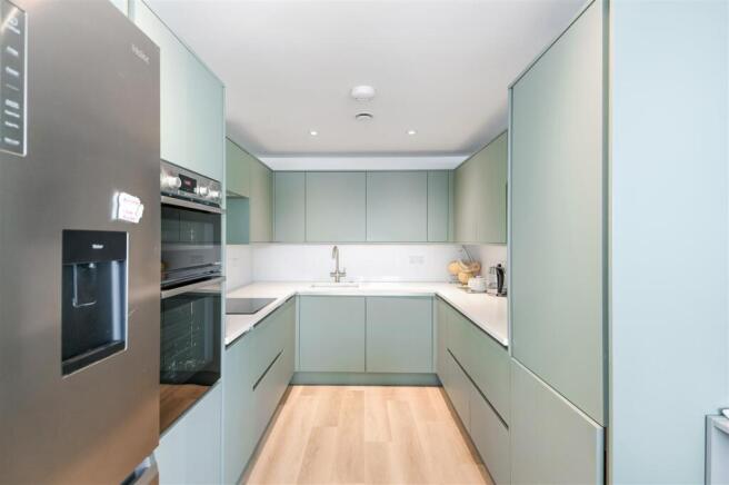 DEANS CLOSE,18-43.jpg