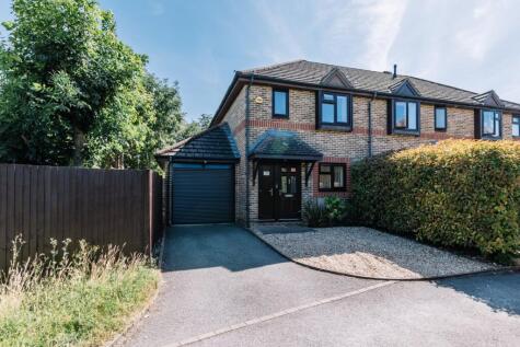 All Saints Rise, Warfield, Bracknell, Berkshire, RG42