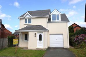 87, Tudor Gardens, Merlins Bridge, Haverfordwest SA61 1LQ