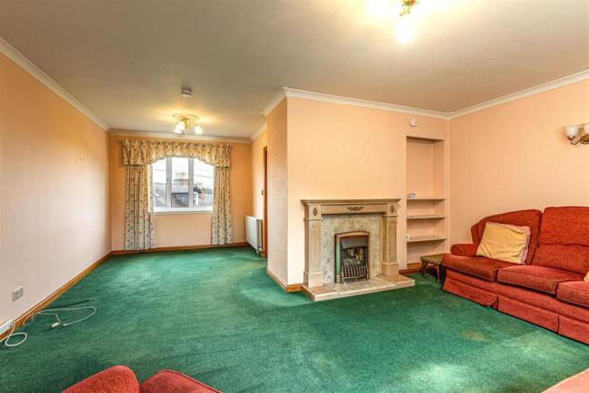 4 Shawpark Drive Selkirk 15.JPG