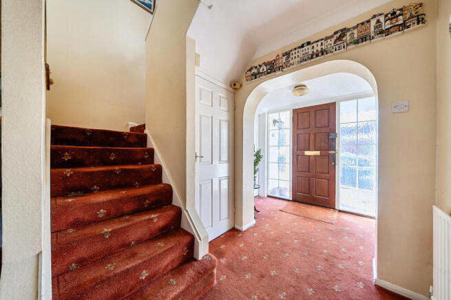 1417601-7-699f307...