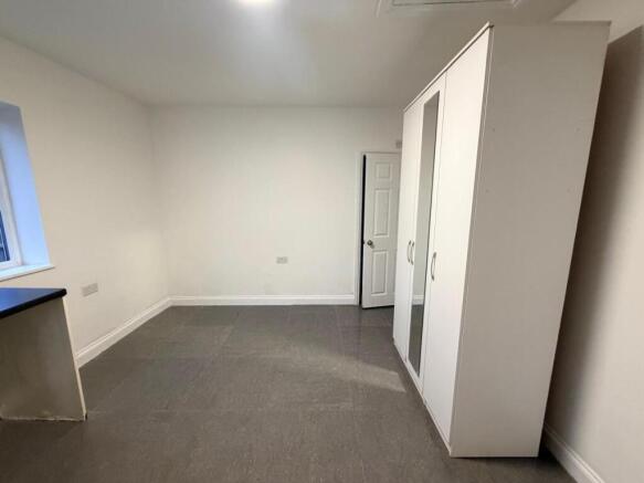 WhatsApp Image 2025-12-18 at 10.11.16 (3).jpeg