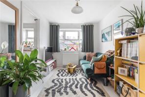 47, Molyneux Drive, London SW17 6BB