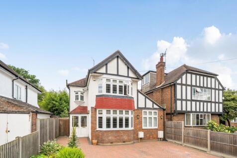 St. Martins Approach, Ruislip, HA4