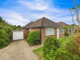 17, Hurston Close, Offington, Worthing BN14 0AX