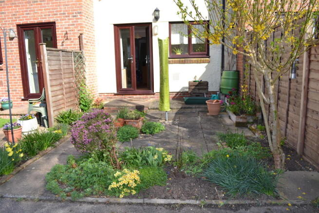 Photo 6