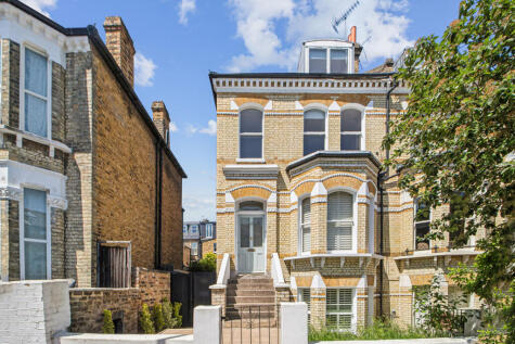 Salcott Road, London, SW11