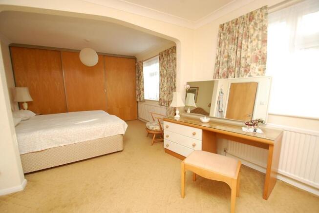 Bedroom .