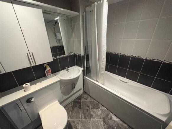 Bathroom.jpeg