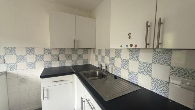 2 bed Flat to rent Image 4