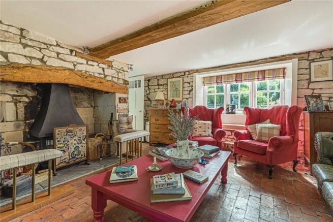 Pretty Sitting Room
