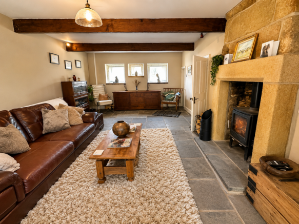 4 bed Farm House for sale Image 11