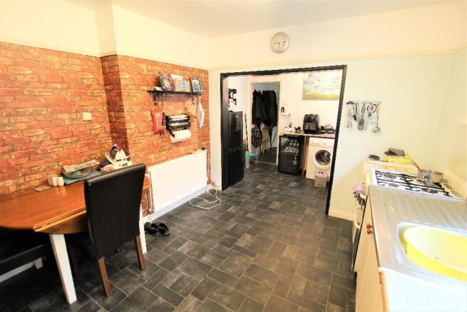 Kitchen/Breakfast rm