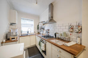 424a, Finchley Road, London NW2 2HY