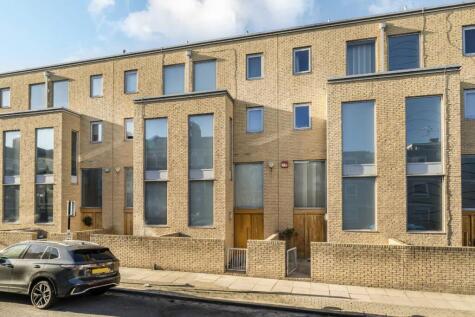 Ilminster Gardens, Clapham Junction