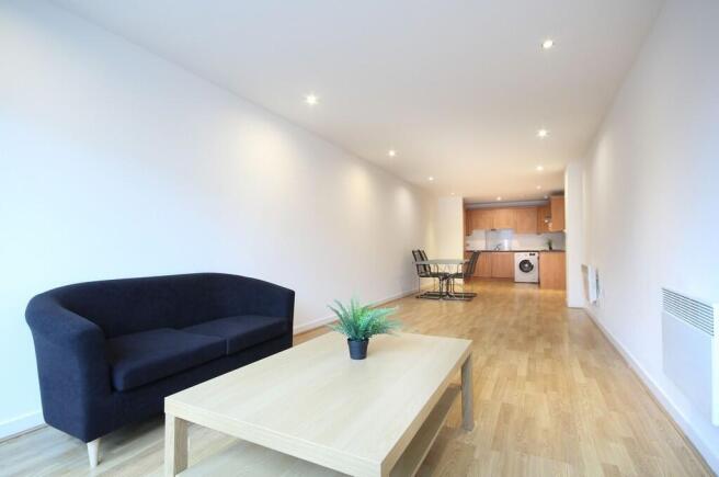 3.2 LQ Lounge