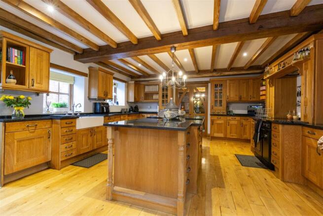 KITCHEN. DINING & LIVING
