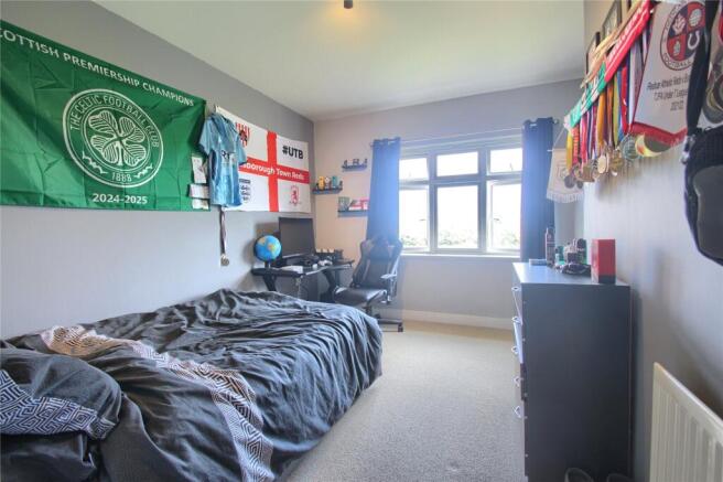 2 bed Flat for sale Image 12
