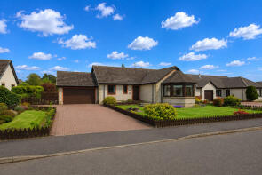 10, Kinclaven Gardens, Murthly PH1 4EX