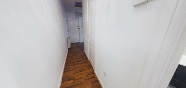 Waddestaon Hallway.png