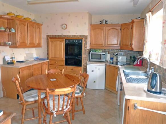 Kitchen 2