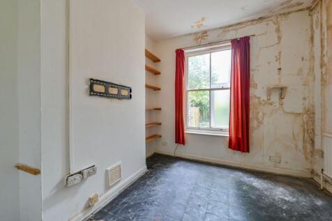 Bassett Street, Kentish Town, London, NW5
