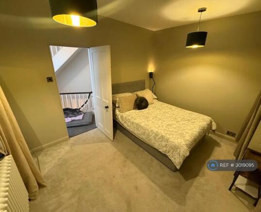 3 bed Semi-Detached to rent Image 6