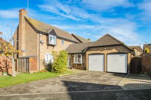 45, Oakleas Rise, Kettering NN14 4JZ