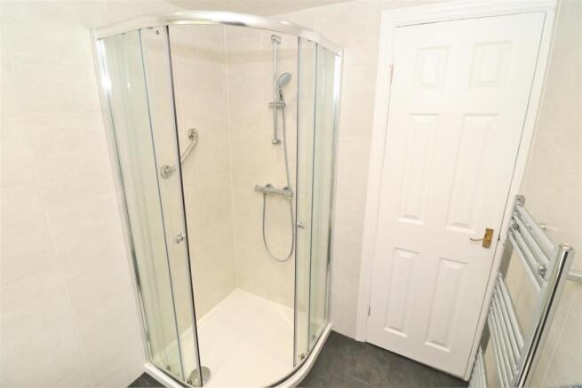 Shower Room 2.JPG
