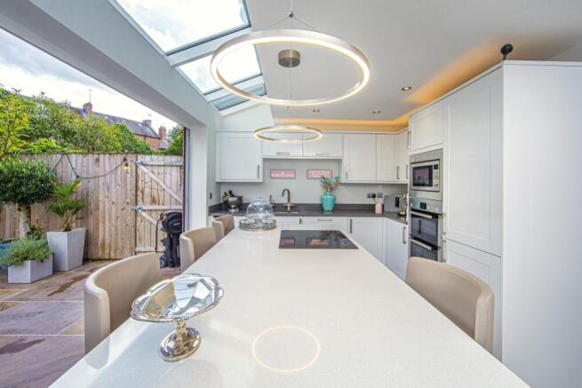 Kitchen 03