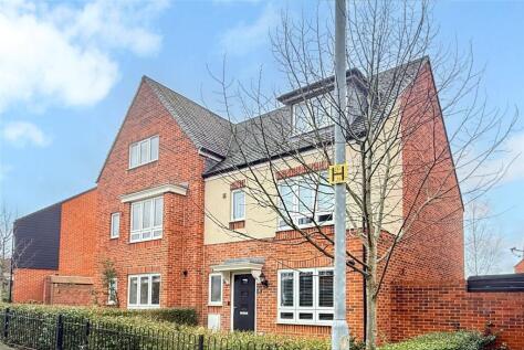Webster Close, Bracknell, Berkshire, RG12