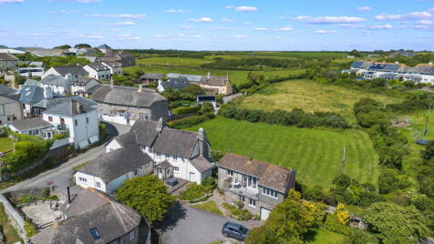 Locks Farm