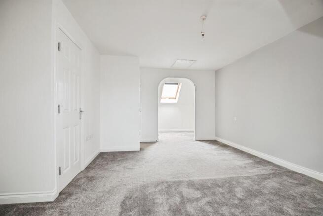 4 bed End of Terrace for sale Image 9