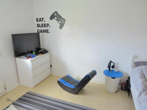 Photo 9