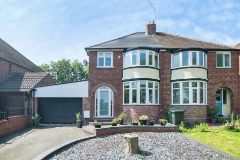 The Broadway, Dudley, DY1