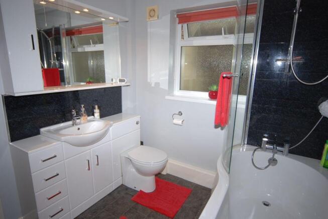 G/F BATHROOM
