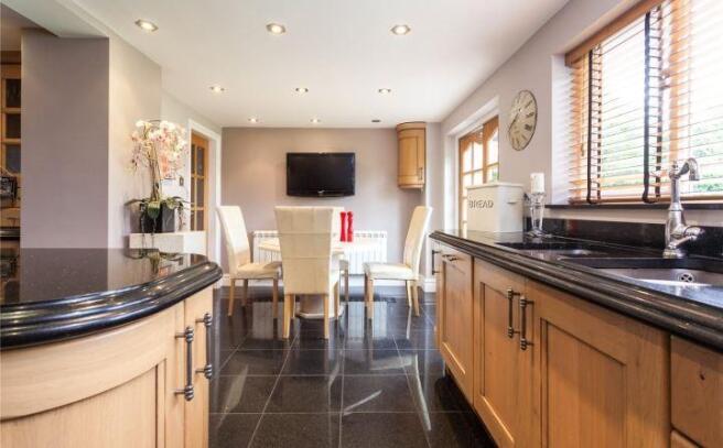 Dining Kitchen