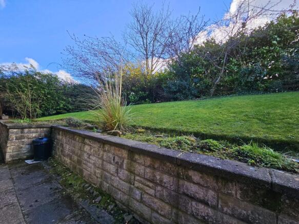 2 bed Flat for sale Image 11