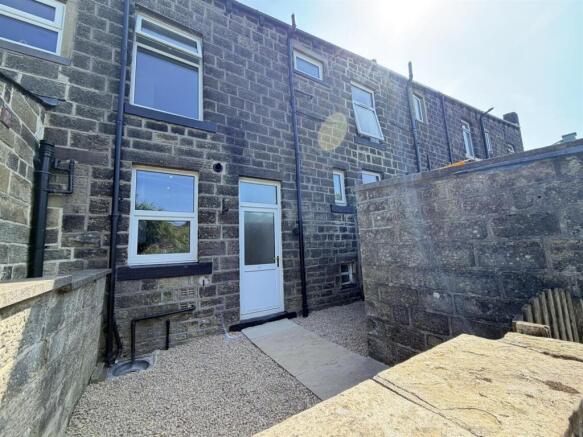 2 bed Terraced for sale Image 11